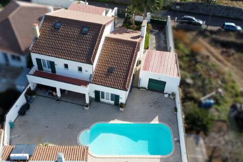 VENDA de MORADIA - VIVENDA com alojamento local e piscina - Fenais da Luz, Ponta Delgada, São Miguel, Açores