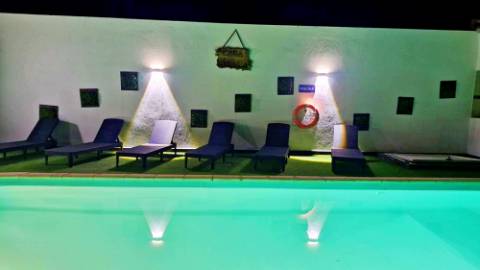 VENDA de MORADIA - VIVENDA com alojamento local e piscina - Fenais da Luz, Ponta Delgada, São Miguel, Açores