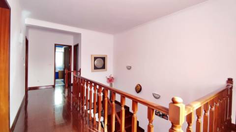 VENDA de MORADIA - VIVENDA com alojamento local e piscina - Fenais da Luz, Ponta Delgada, São Miguel, Açores