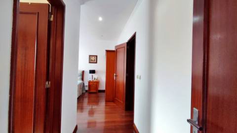 VENDA de MORADIA - VIVENDA com alojamento local e piscina - Fenais da Luz, Ponta Delgada, São Miguel, Açores