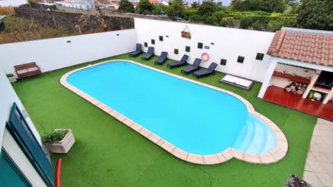 VENDA de MORADIA - VIVENDA com alojamento local e piscina - Fenais da Luz, Ponta Delgada, São Miguel, Açores