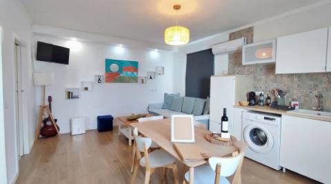 VENDA de MORADIA - VIVENDA com alojamento local e piscina - Fenais da Luz, Ponta Delgada, São Miguel, Açores