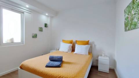 VENDA de MORADIA - VIVENDA com alojamento local e piscina - Fenais da Luz, Ponta Delgada, São Miguel, Açores