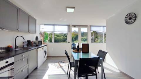 VENDA de MORADIA - VIVENDA com alojamento local e piscina - Fenais da Luz, Ponta Delgada, São Miguel, Açores