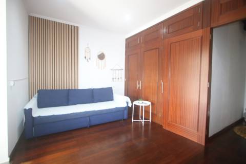 VENDA de MORADIA - VIVENDA com alojamento local e piscina - Fenais da Luz, Ponta Delgada, São Miguel, Açores