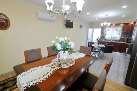 VENDA de CASA - MORADIA com VISTA MAR - Rosto do Cão (São Roque), Ponta Delgada, São Miguel, Açores