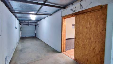 VENDA de CASA - MORADIA com garagem, jardim e quintal - Pico da Pedra, Ribeira Grande, São Miguel, Açores