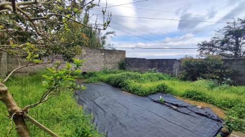 VENDA de CASA - MORADIA com garagem, jardim e quintal - Pico da Pedra, Ribeira Grande, São Miguel, Açores