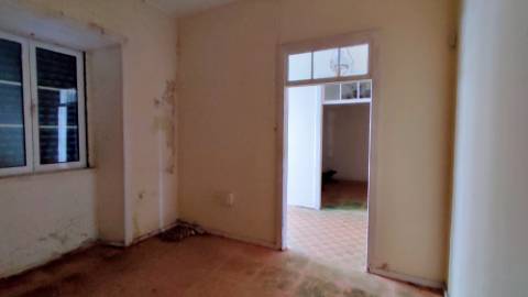 VENDA de MORADIA + EDIFÍCIO - Pico da Pedra, Ribeira Grande, Ilha de São Miguel, Açores