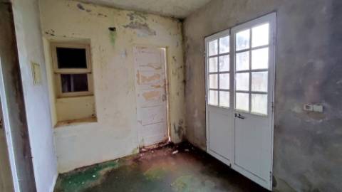 VENDA de MORADIA + EDIFÍCIO - Pico da Pedra, Ribeira Grande, Ilha de São Miguel, Açores