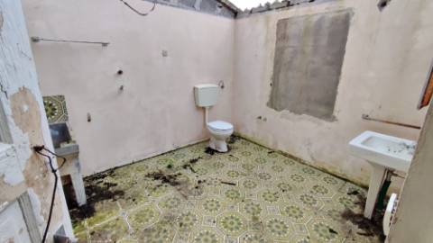 VENDA de MORADIA + EDIFÍCIO - Pico da Pedra, Ribeira Grande, Ilha de São Miguel, Açores