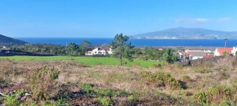 TERRENO com Vista Mar - Criação Velha, Madalena, Ilha do Pico, Açores