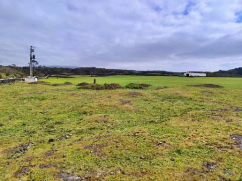 TERRENO com Vista Mar - Criação Velha, Madalena, Ilha do Pico, Açores
