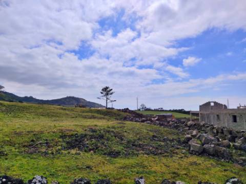 TERRENO com Vista Mar - Criação Velha, Madalena, Ilha do Pico, Açores
