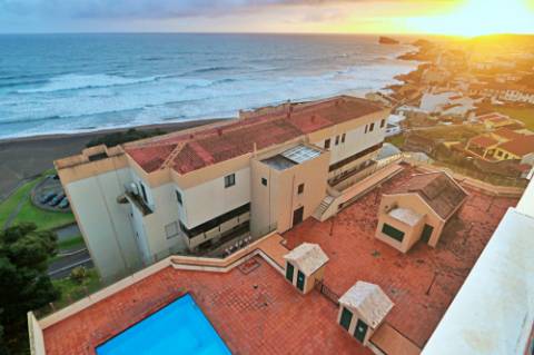 APARTAMENTO T3 MOBILADO com VISTA MAR para ARRENDAR - Pópulo, São Roque, Ponta Delgada, São Miguel, Açores