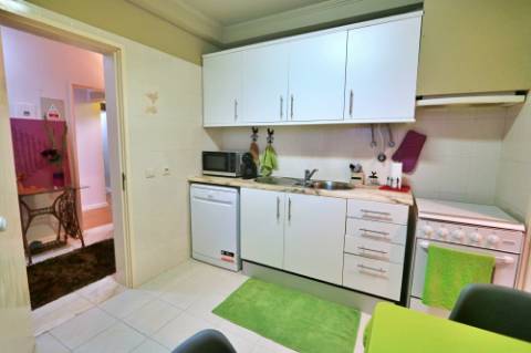 APARTAMENTO T3 MOBILADO com VISTA MAR para ARRENDAR - Pópulo, São Roque, Ponta Delgada, São Miguel, Açores