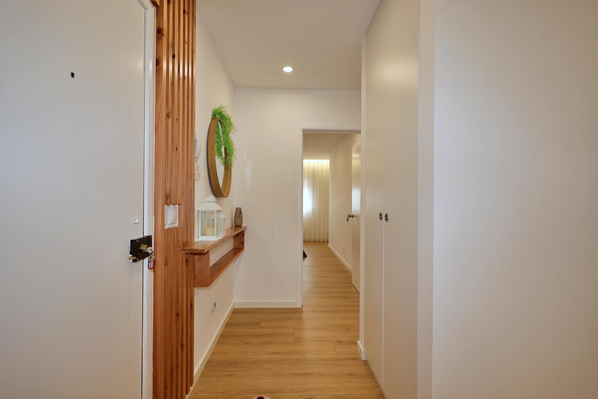APARTAMENTO T2 para ARRENDAR junto ao Hospital e Parque Atlântico, Ponta Delgada