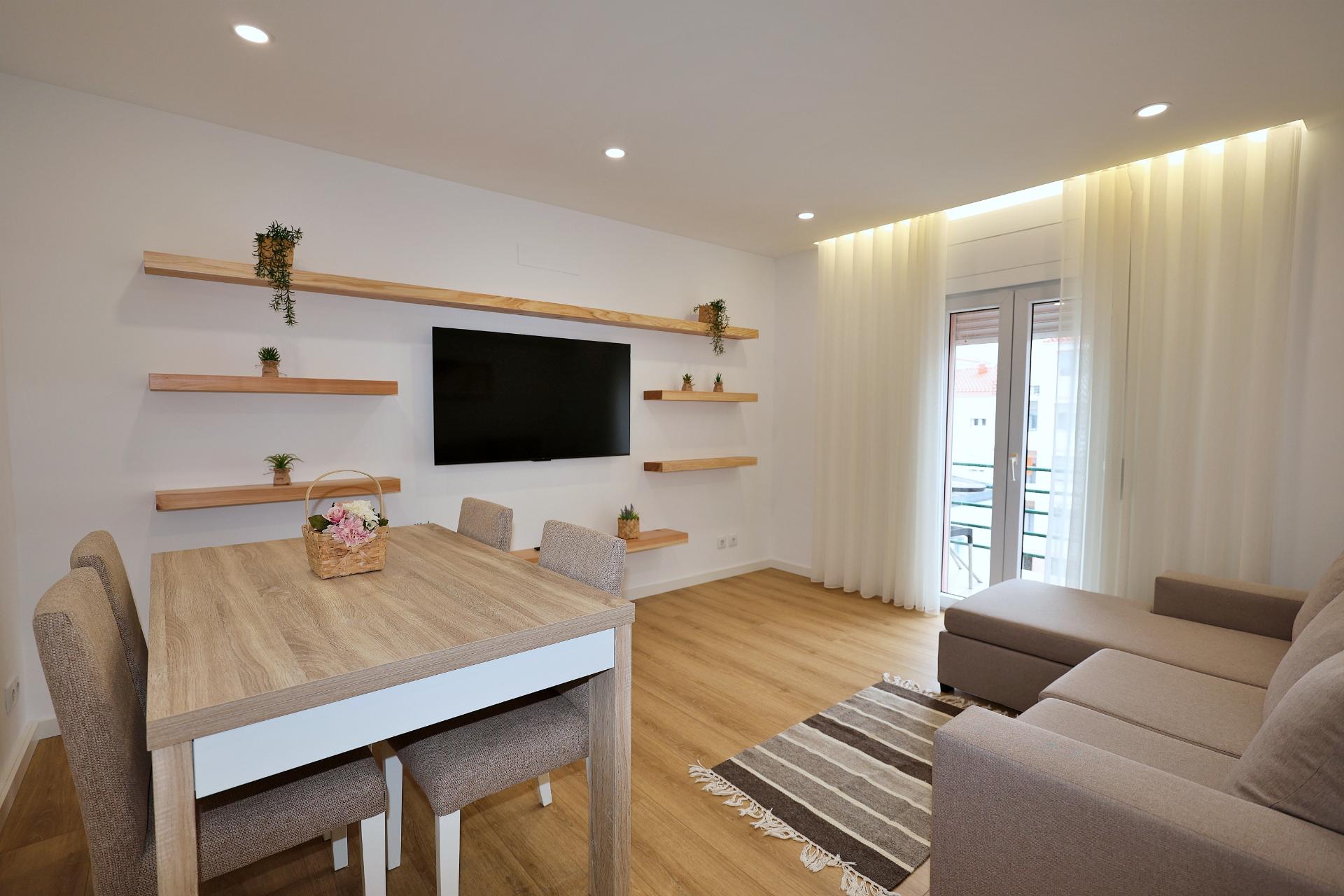 APARTAMENTO T2 para ARRENDAR junto ao Hospital e Parque Atlântico, Ponta Delgada