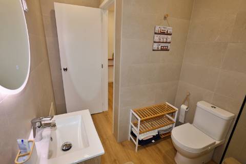 APARTAMENTO T2 para ARRENDAR junto ao Hospital e Parque Atlântico, Ponta Delgada