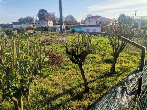 TERRENO PARA CONSTRUÇÃO - Requião