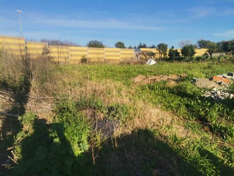 TERRENO PARA CONSTRUÇÃO - Requião