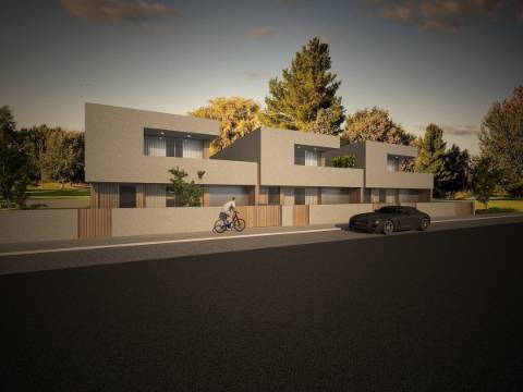 MORADIAS T3+1 CENTRO