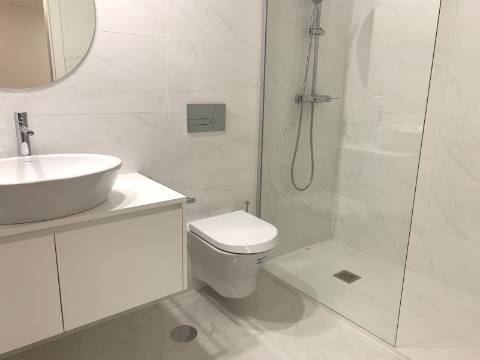 MORADIA NOVA T3 + ESCRITÓRIO - PRONTA A HABITAR !!