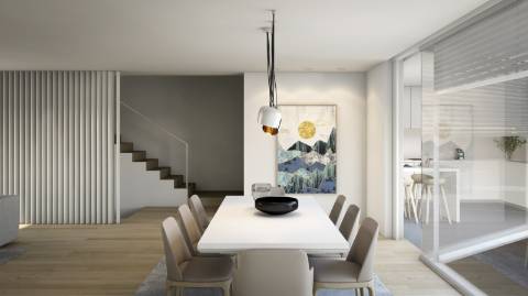 Moradias de Tipologia T4+1 Novas