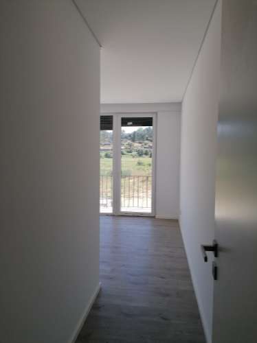 MORADIA TÉRREA T3+1 - Castelões