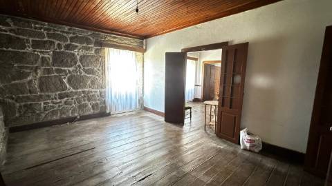 Casa Rústica para Recuperar