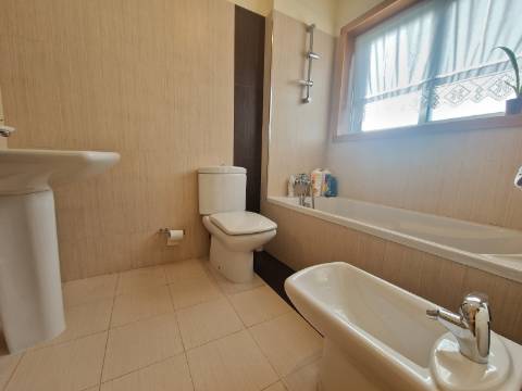 Moradia T3 - 3 Frentes