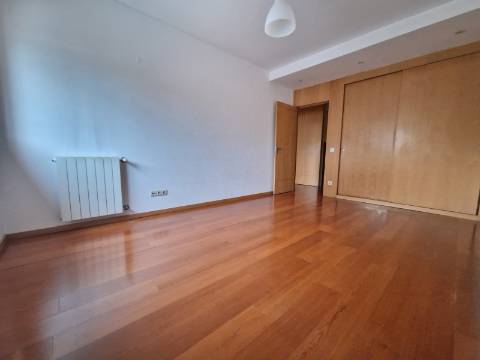 Apartamento T2 Como Novo - Centro da Cidade