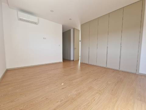 MORADIA T3 NOVA - ANTAS