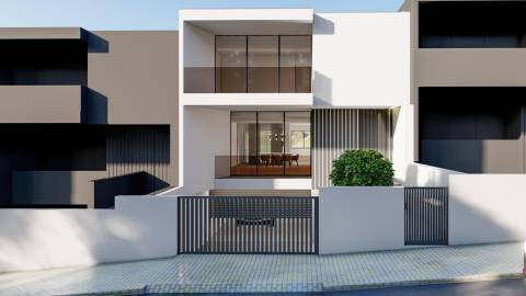 MORADIA T3+ESCRITÓRIO - NOVA