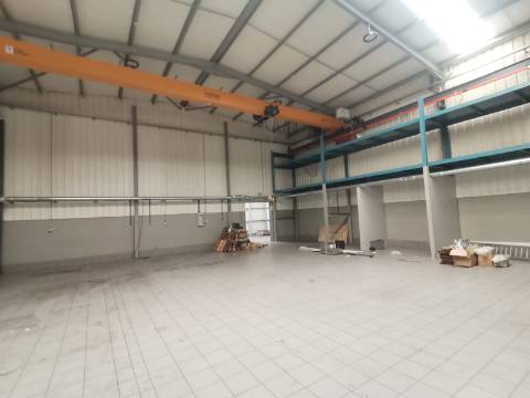 Pavilhão industrial - Gavião