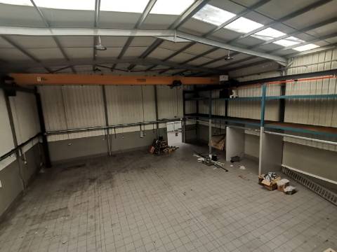 Pavilhão industrial - Gavião