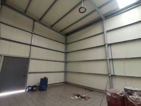 Pavilhão industrial - Gavião