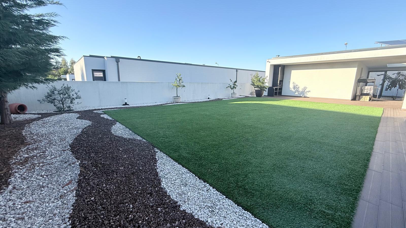 MORADIA INDIVIDUAL - LOURO