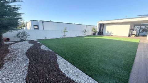 MORADIA INDIVIDUAL - LOURO