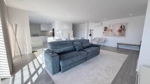 MORADIA INDIVIDUAL - LOURO