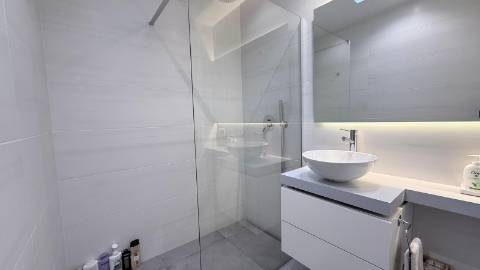 MORADIA INDIVIDUAL - LOURO