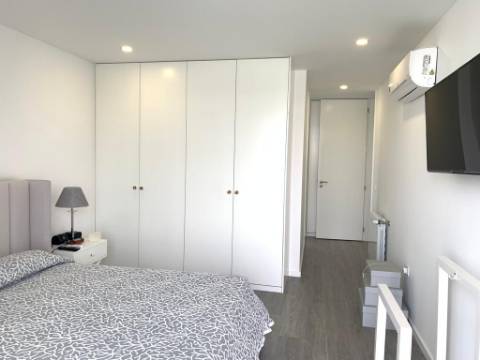 MORADIA T3 + 1 C/ NOVA - GAVIÃO