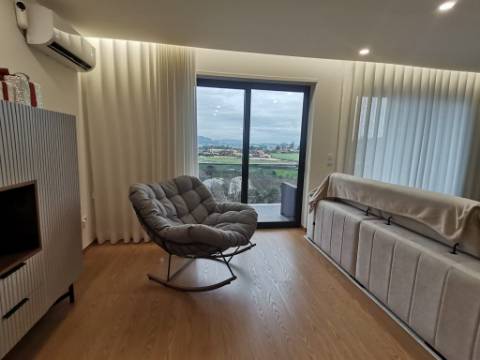 MORADIA T3 C/ NOVA - CAVALÕES