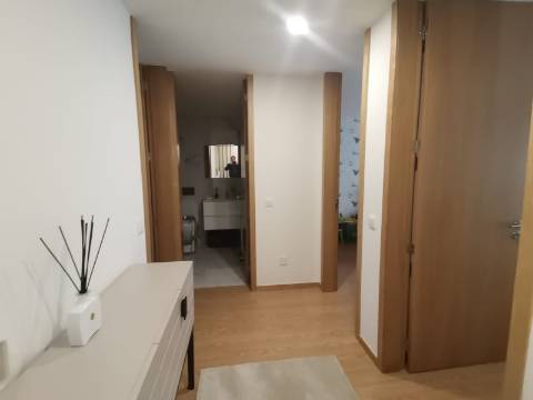 MORADIA T3 C/ NOVA - CAVALÕES