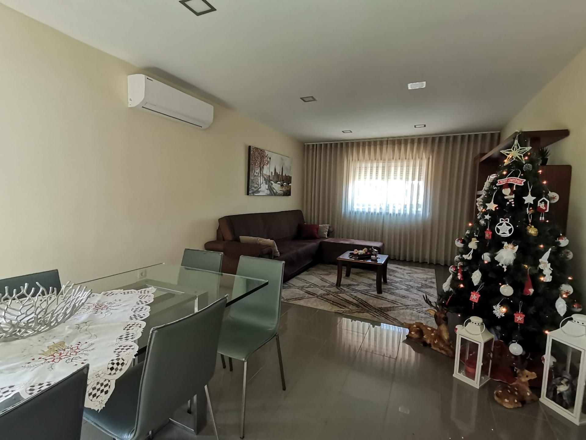 MORADIA INDIVIDUAL TÉRREA T4+1