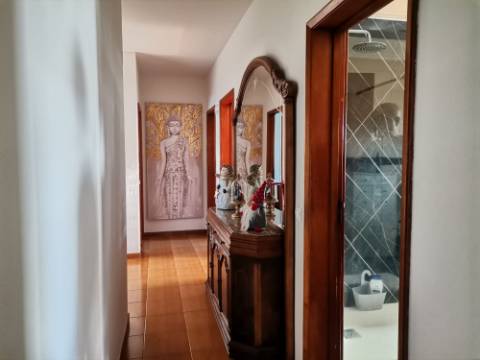 MORADIA INDIVIDUAL TÉRREA T4+1