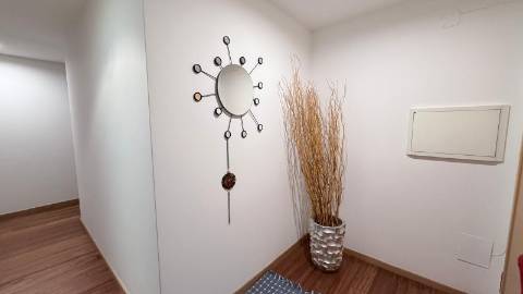 APARTAMENTO T3 C/ NOVO - Junto ao Centro - Zona Privilegiada