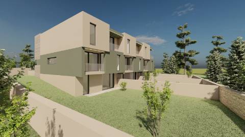 Excelentes Moradias T3+1 Novas