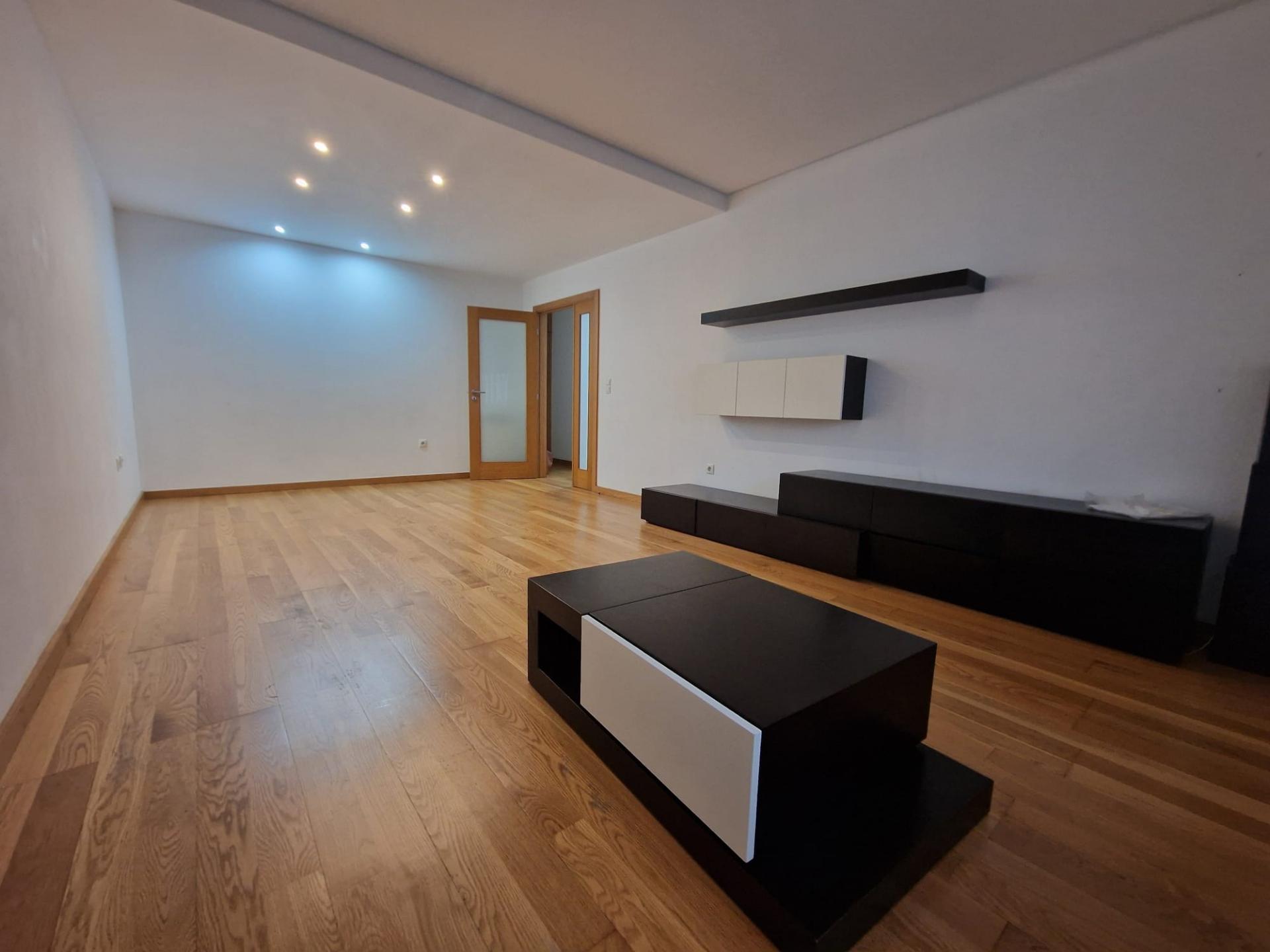 APARTAMENTO T2 NOVO C/ NOVO - CENTRO