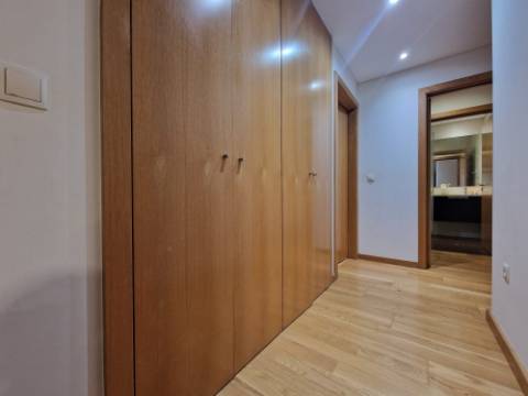 APARTAMENTO T2 NOVO C/ NOVO - CENTRO